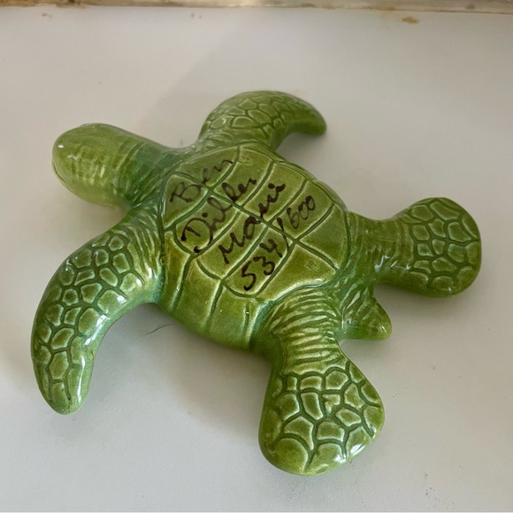 🐢 Signed Ceramic Turtle 🐢 - Picture 3 of 4